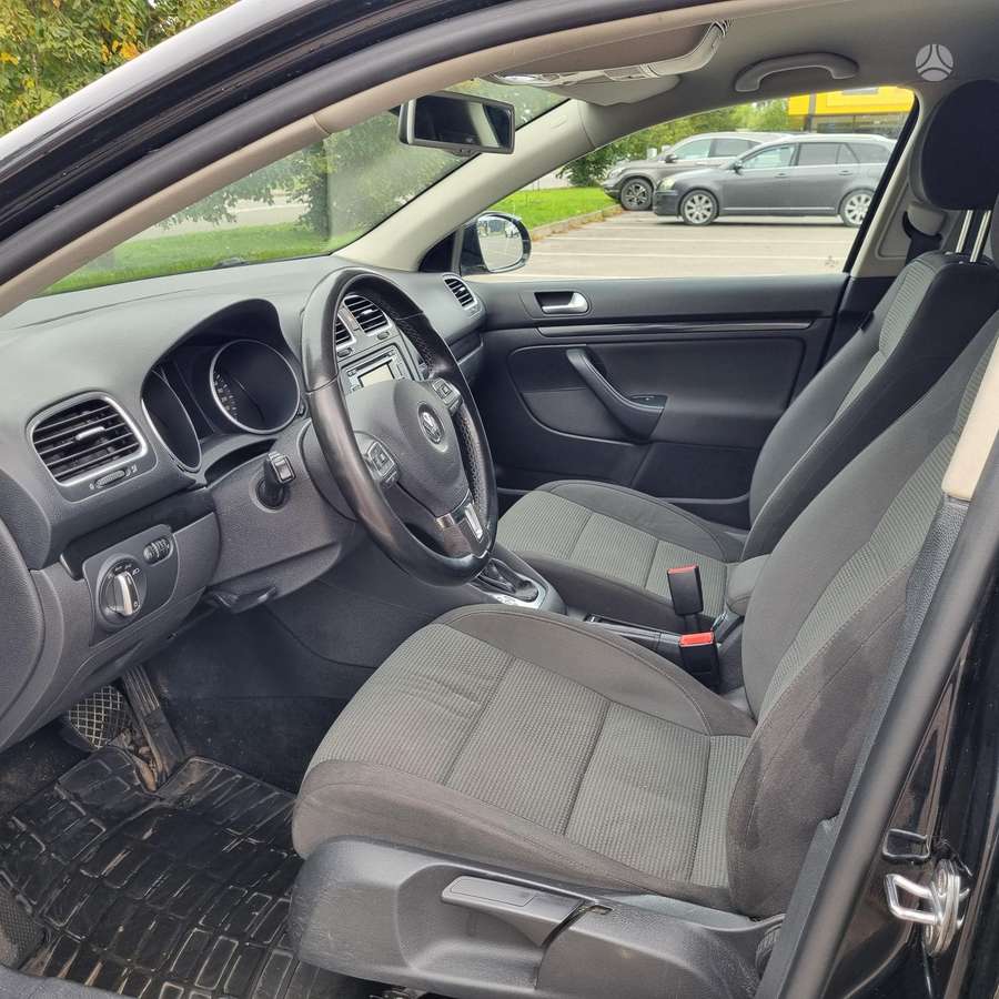 Volkswagen Golf - 7