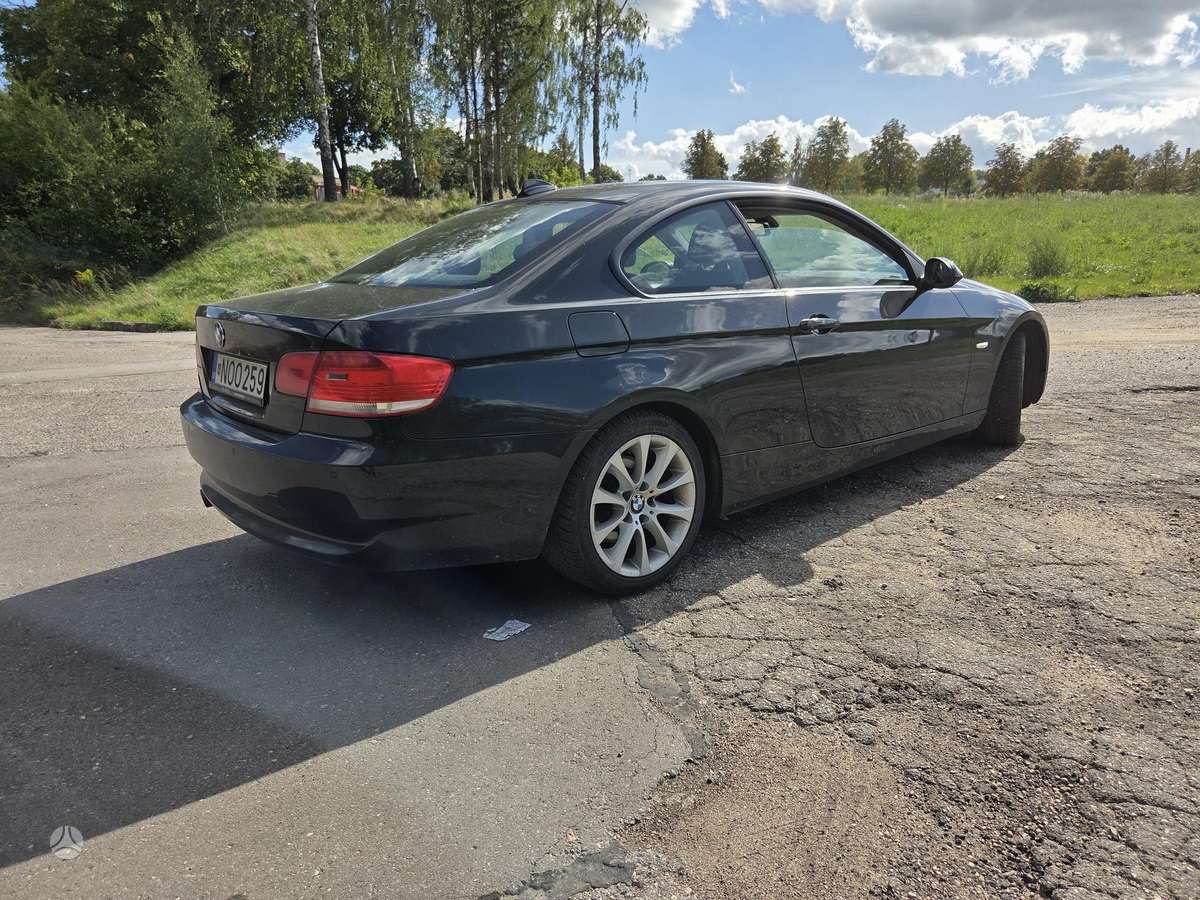BMW 320 - 4