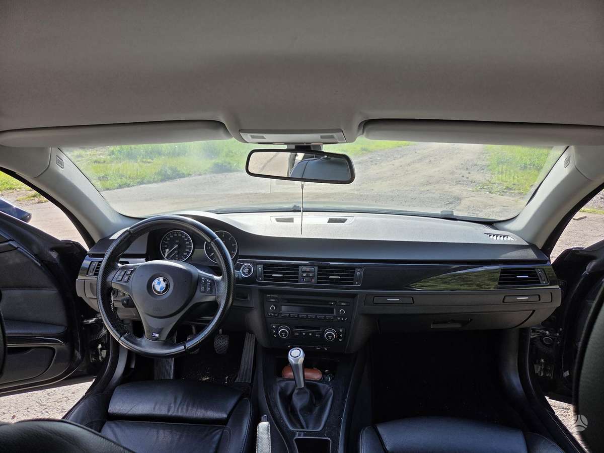 BMW 320 - 11