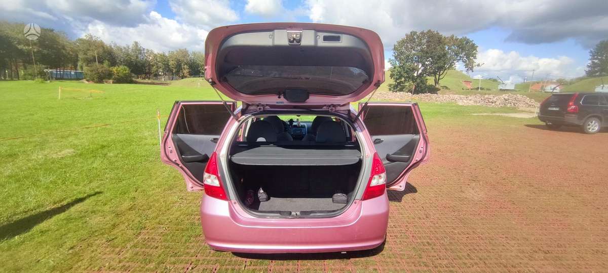 Honda Jazz, 1.3 l., Минивэн