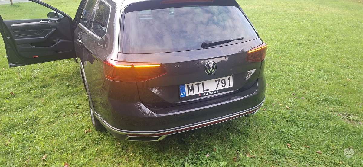 Volkswagen Passat Alltrack - 8