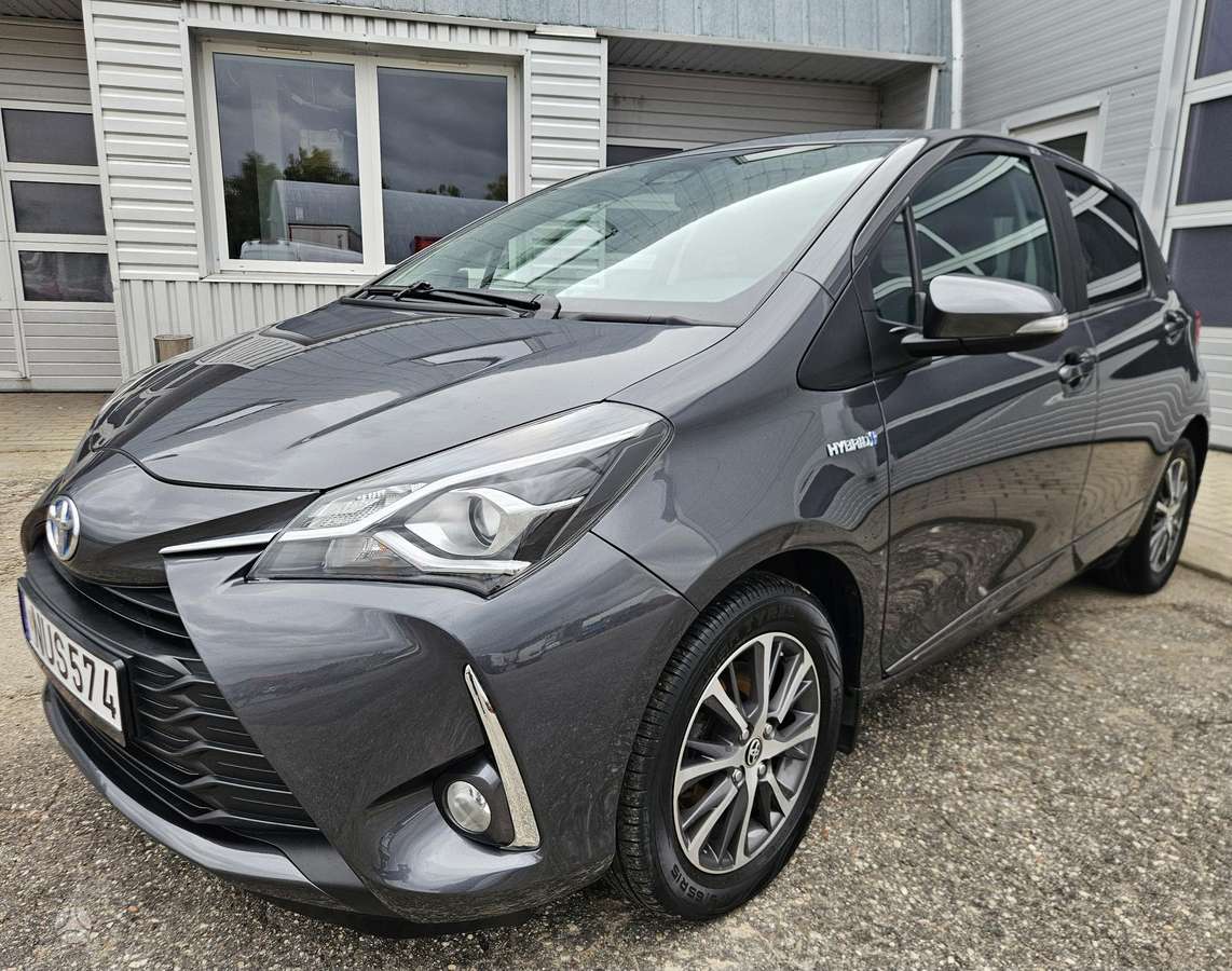 Toyota Yaris - 2