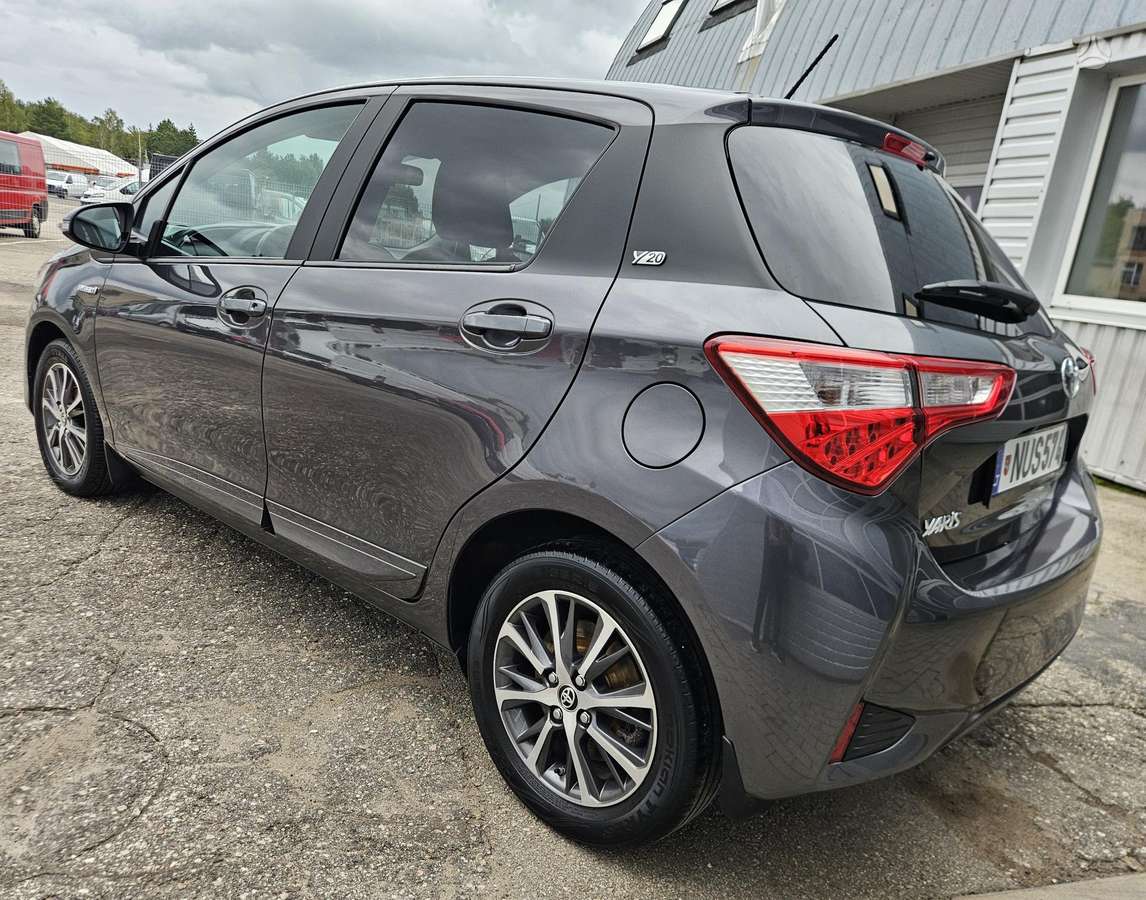 Toyota Yaris - 3