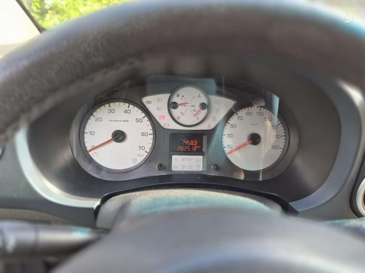 Peugeot Partner - 5