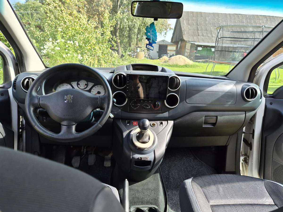 Peugeot Partner - 12