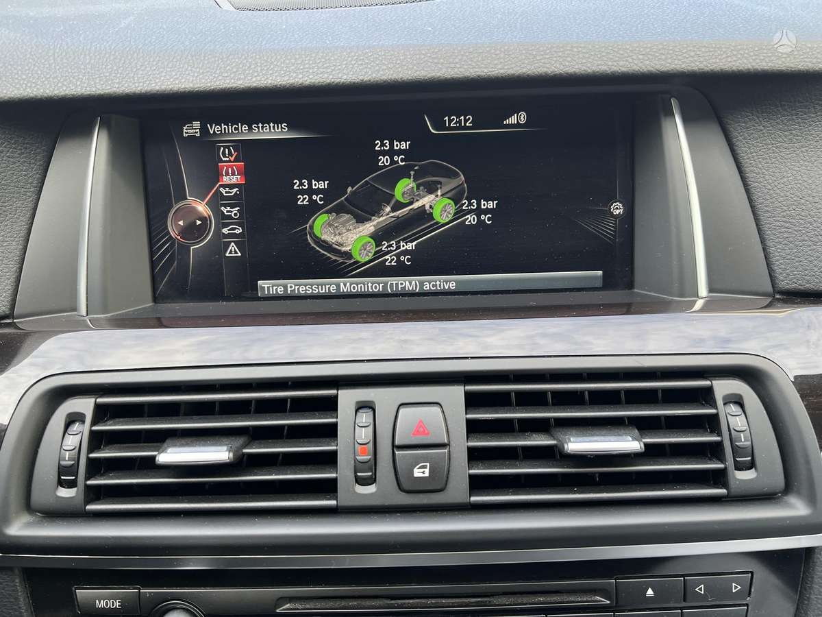 BMW 528, 2.0 l., sedanas