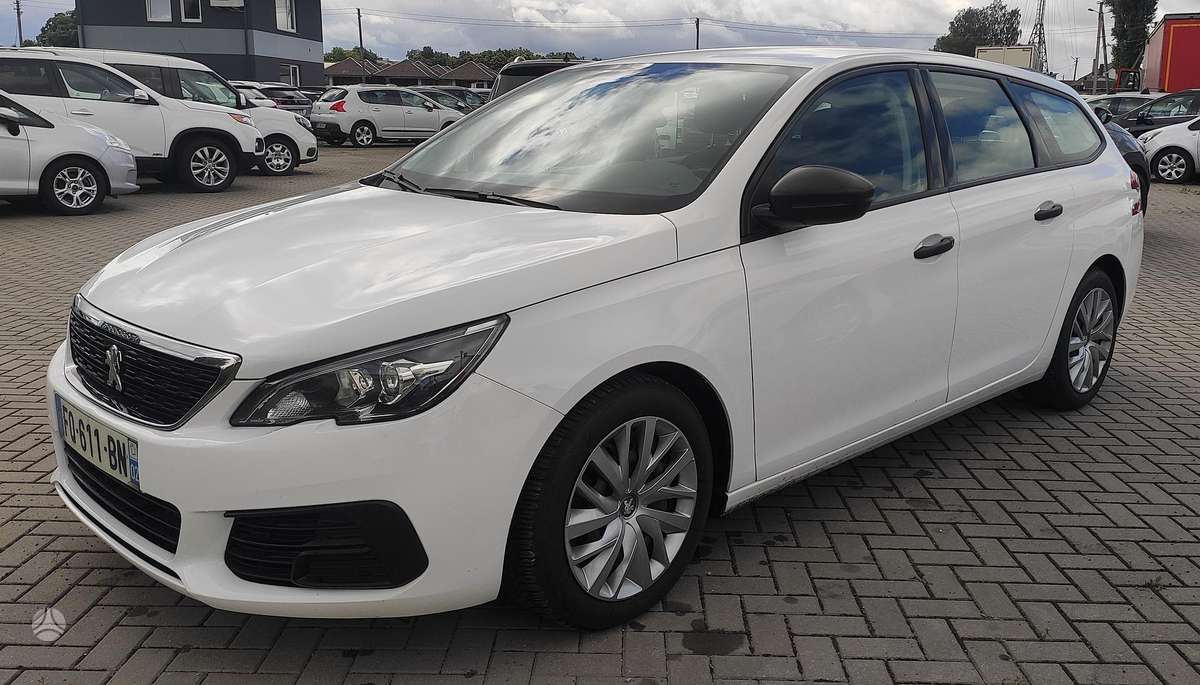 Peugeot 308 - 1