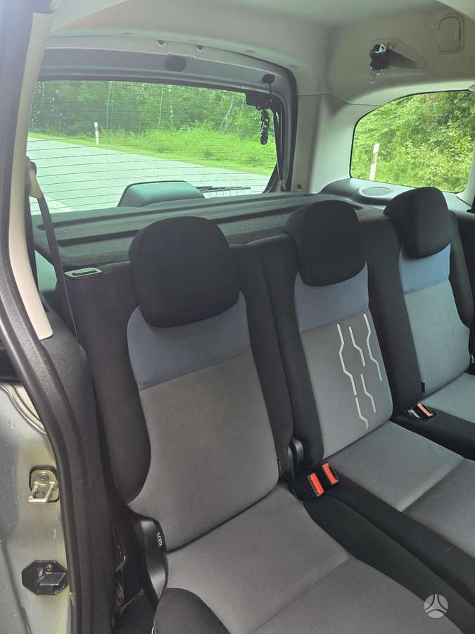 Peugeot Partner - 9