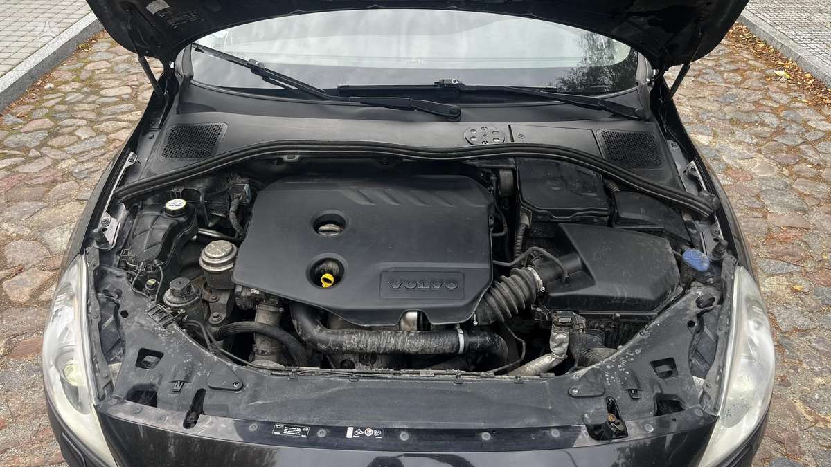 Volvo S60, 1.6 l., Седан
