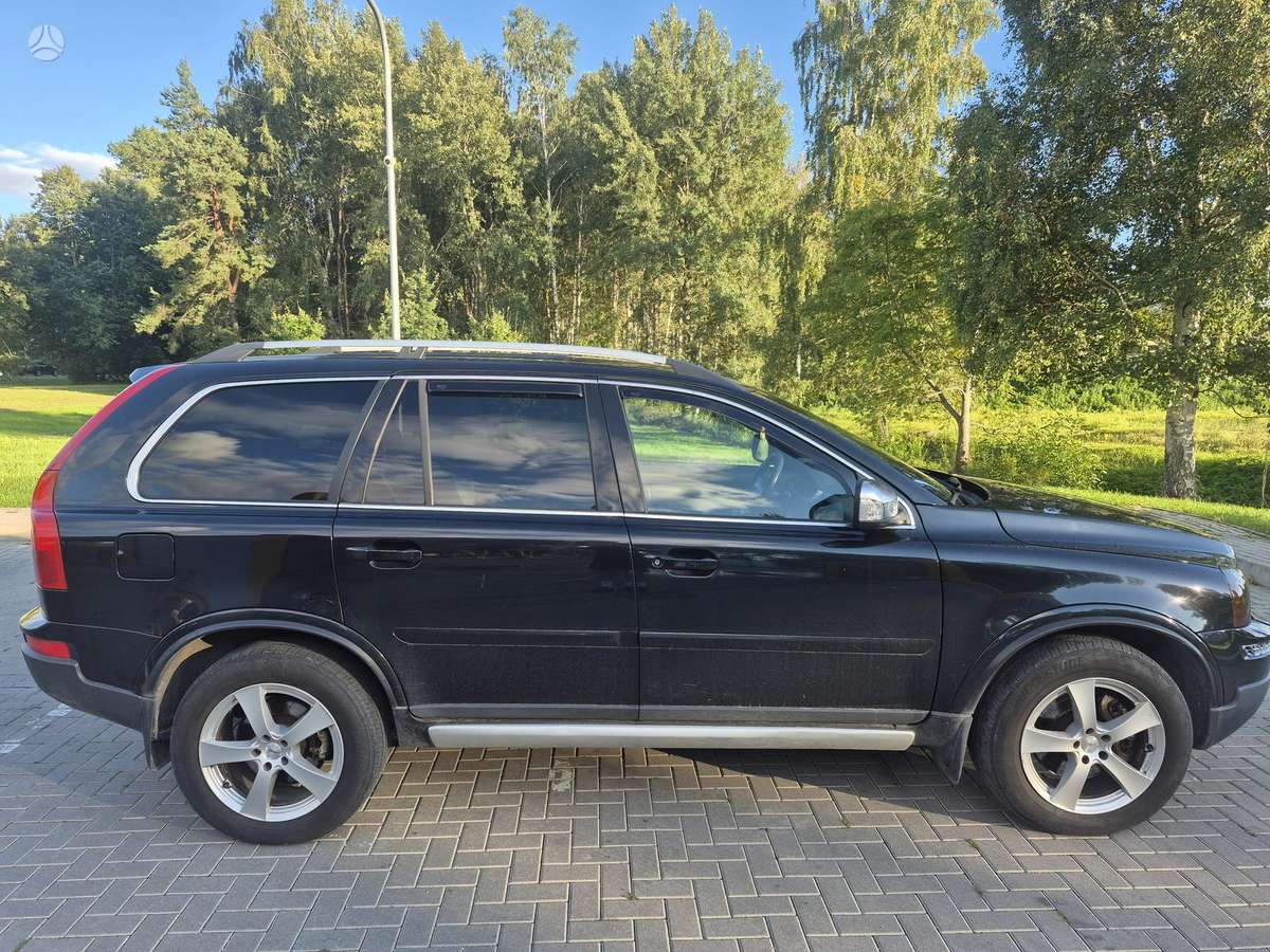 Volvo XC90 - 8