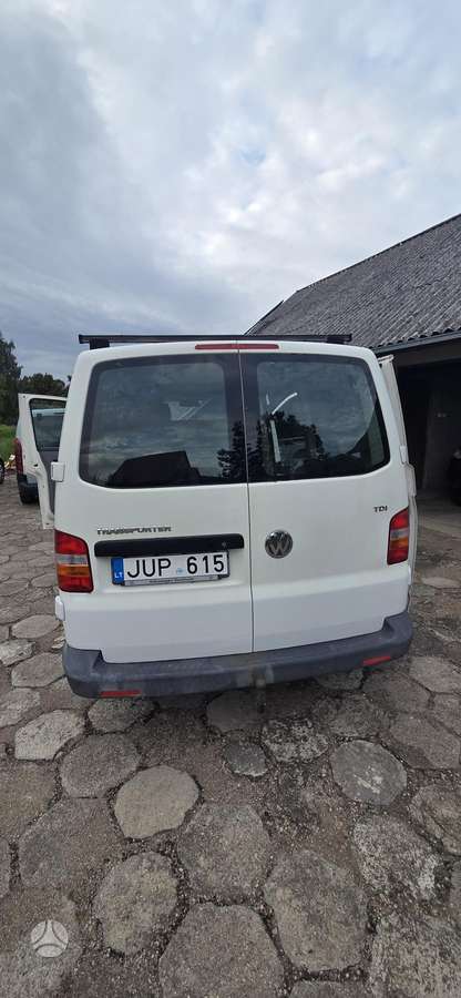 Volkswagen Transporter - 3