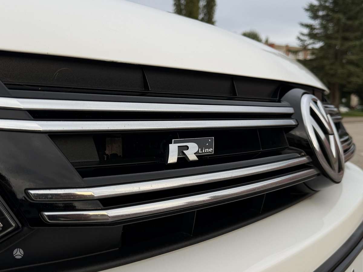 Volkswagen Tiguan - 8