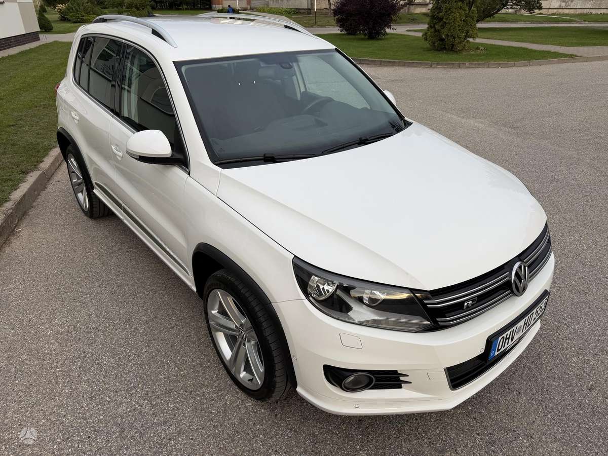 Volkswagen Tiguan - 12