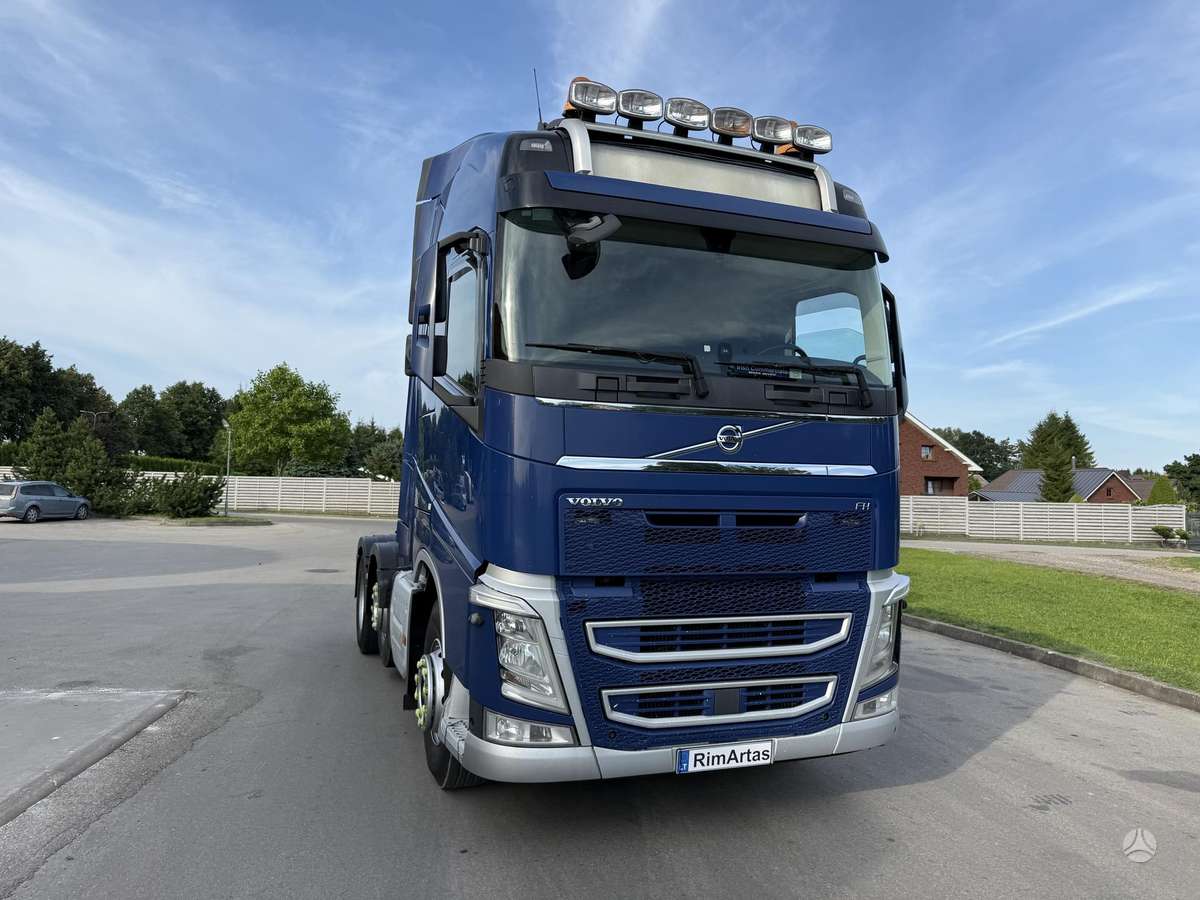 Volvo FH 500, double sleeper