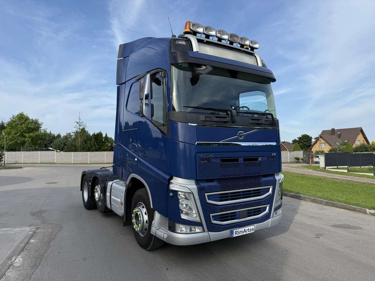 Volvo FH 500, double sleeper