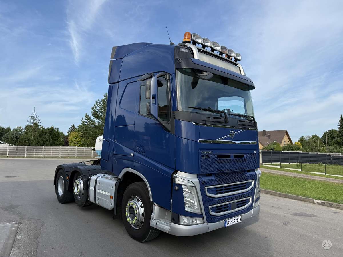Volvo FH 500, double sleeper