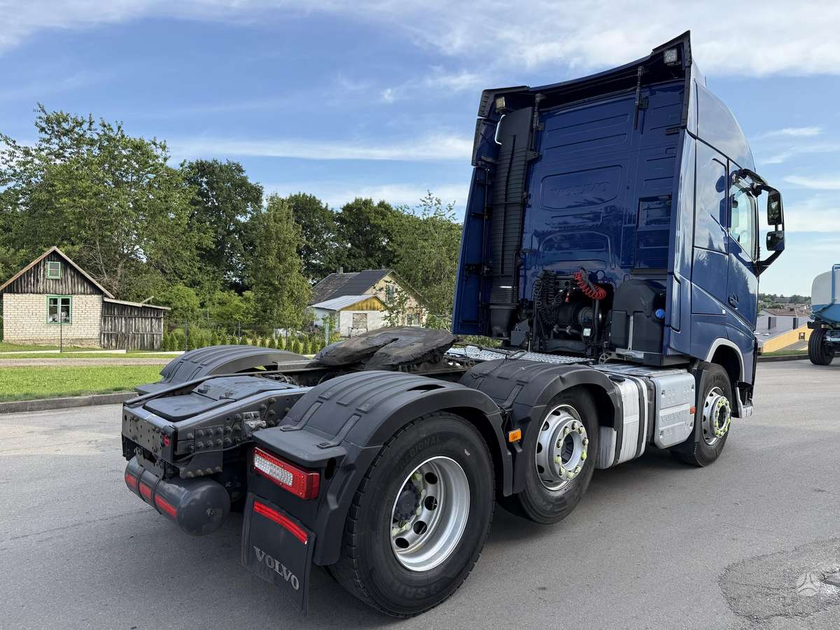 Volvo FH 500, double sleeper