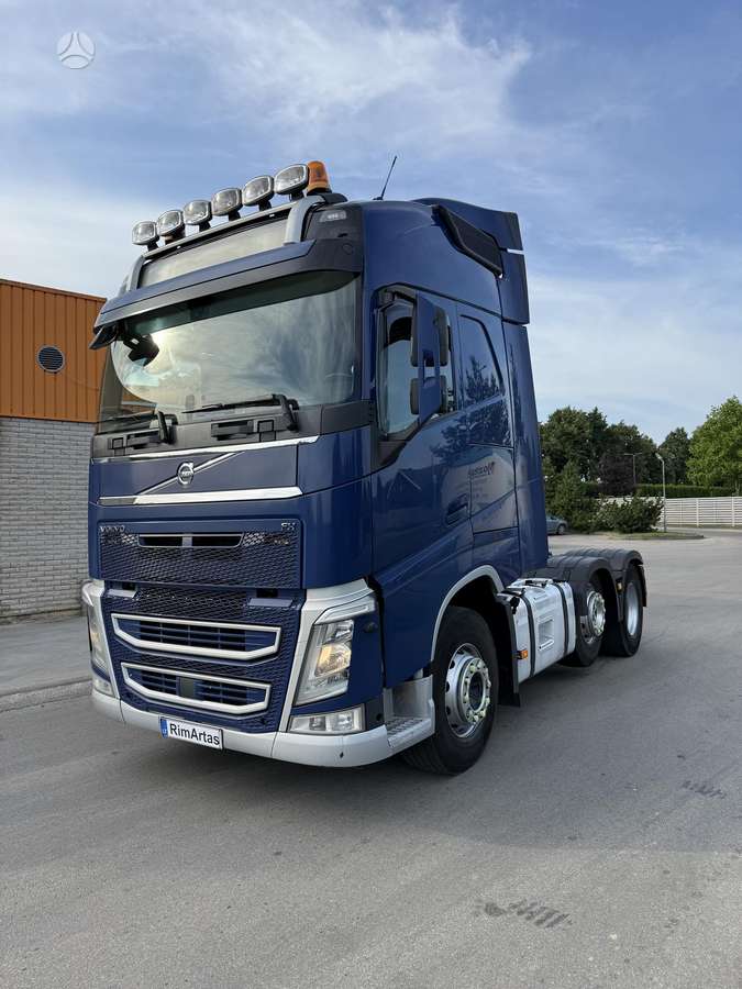 Volvo FH 500, double sleeper
