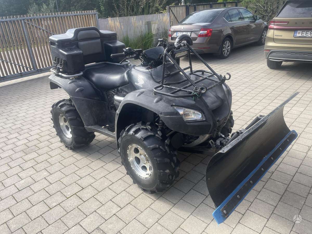 Honda TRX 650cc, keturračiai