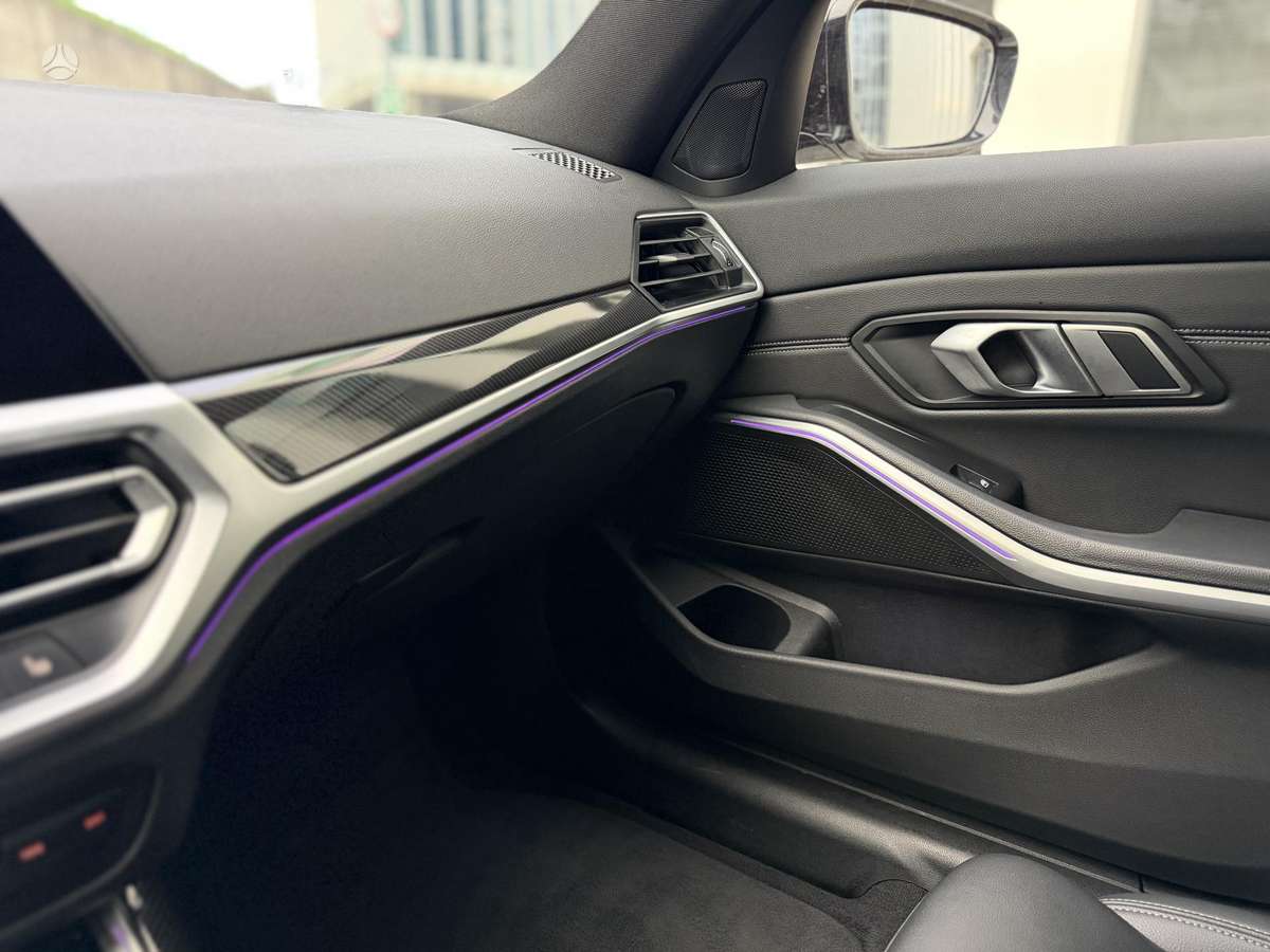 BMW 320, 2.0 l., Универсал