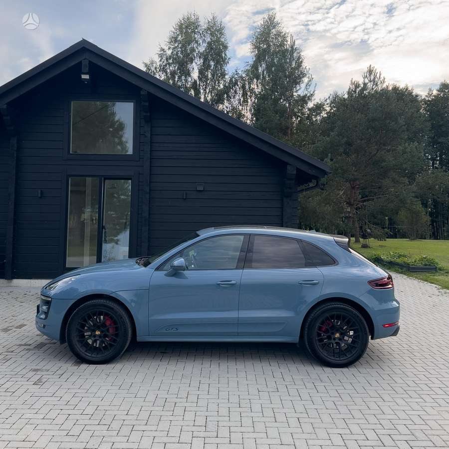 Porsche Macan - 2