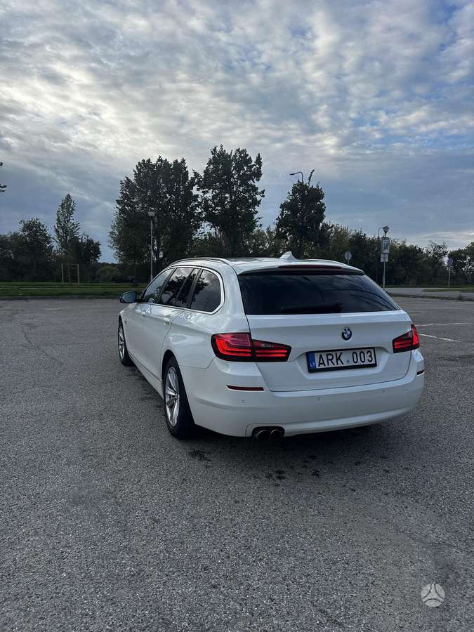 BMW 520, 2.0 l., wagon