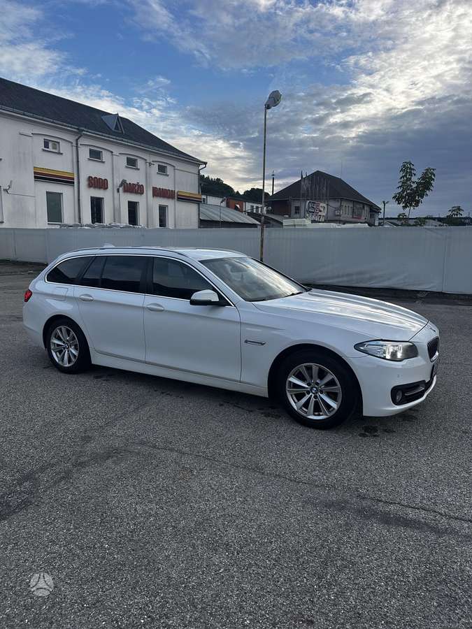 BMW 520, 2.0 l., universalas