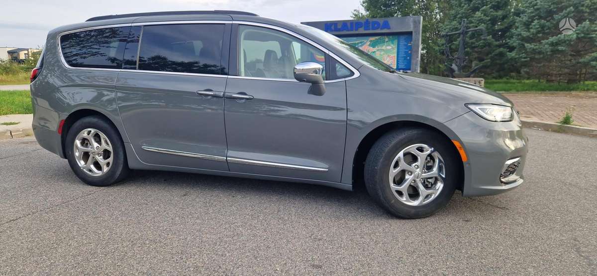 Chrysler Pacifica, 3.6 l., Минивэн