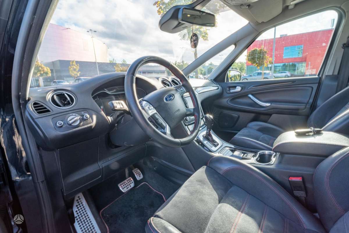 Ford S-MAX - 6