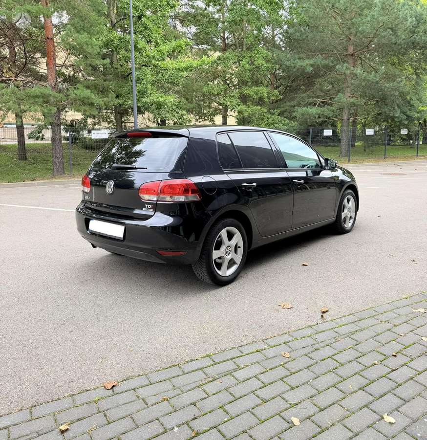 Volkswagen Golf - 4