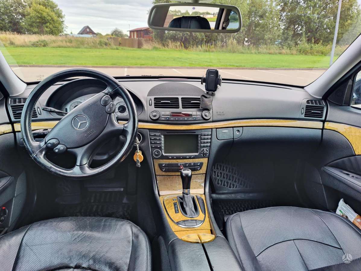 Mercedes-Benz E320, 3.0 l., Универсал