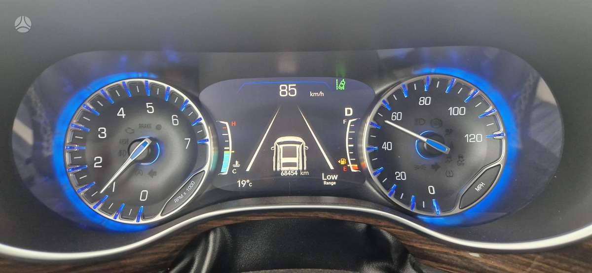 Chrysler Pacifica, 3.6 l., Минивэн