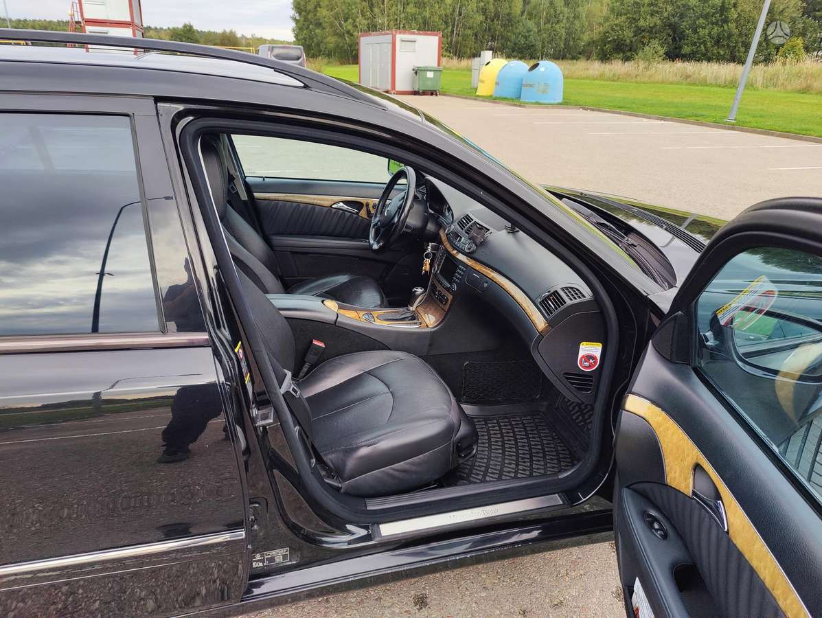 Mercedes-Benz E320, 3.0 l., Универсал