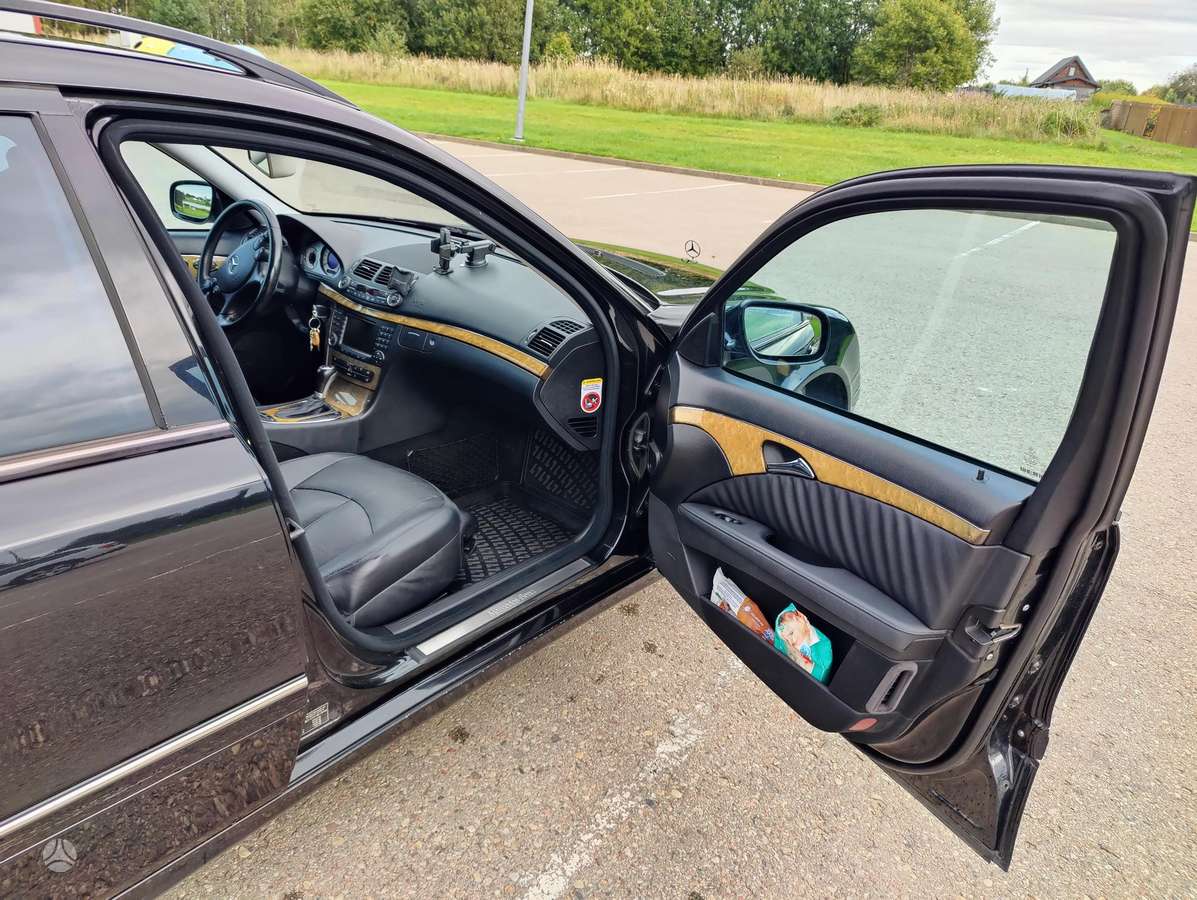 Mercedes-Benz E320, 3.0 l., Универсал
