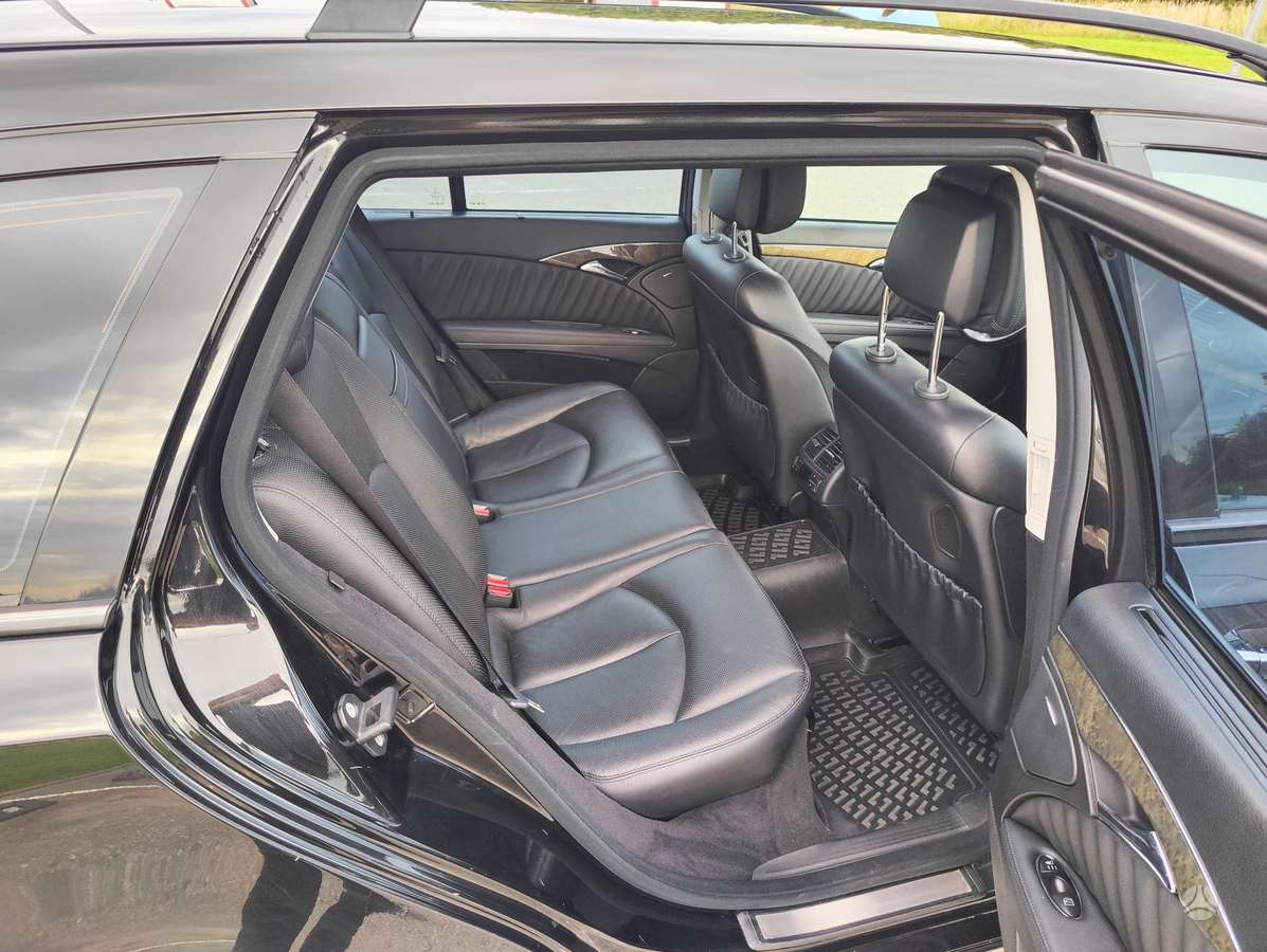 Mercedes-Benz E320, 3.0 l., Универсал