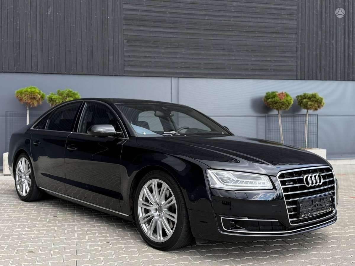 Audi A8, 3.0 l., Седан
