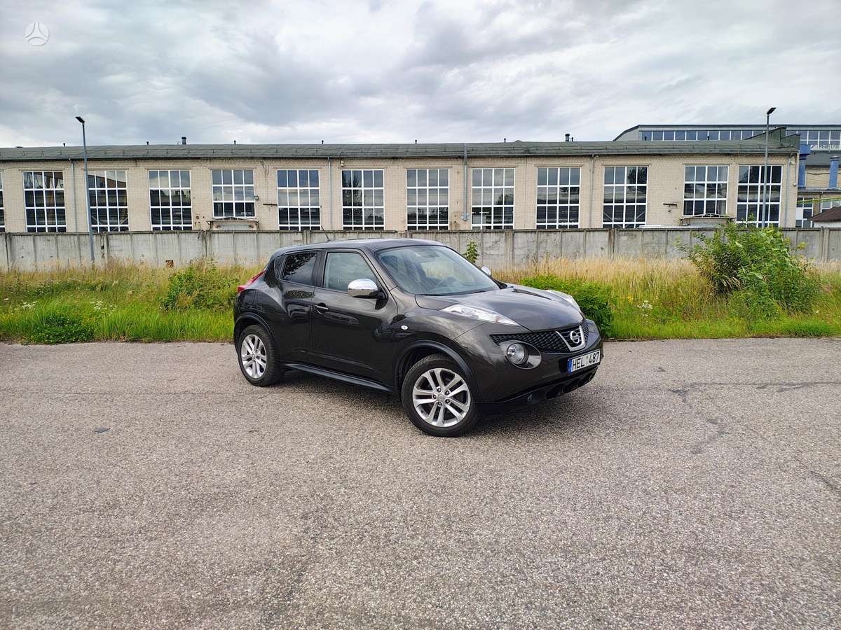 Nissan Juke, 1.6 l., Хэтчбек