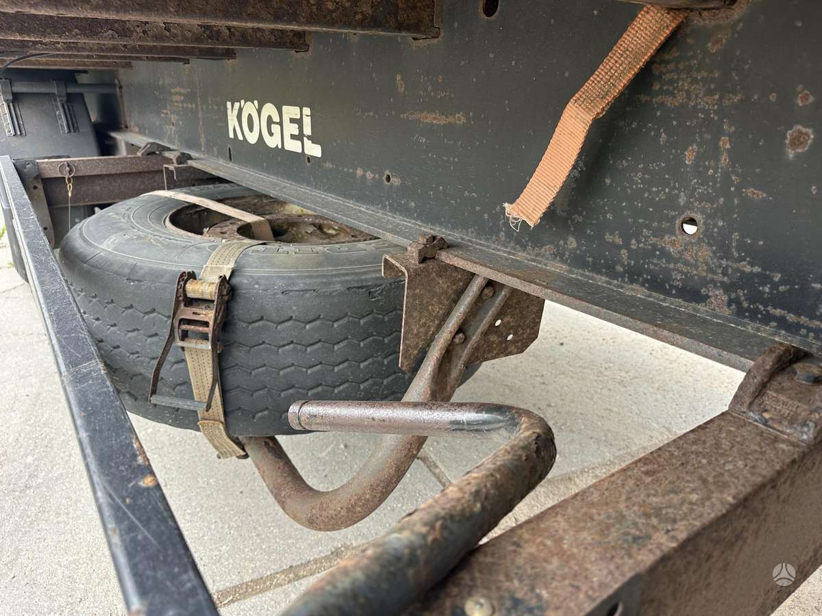 Kögel, bortinės su tentu