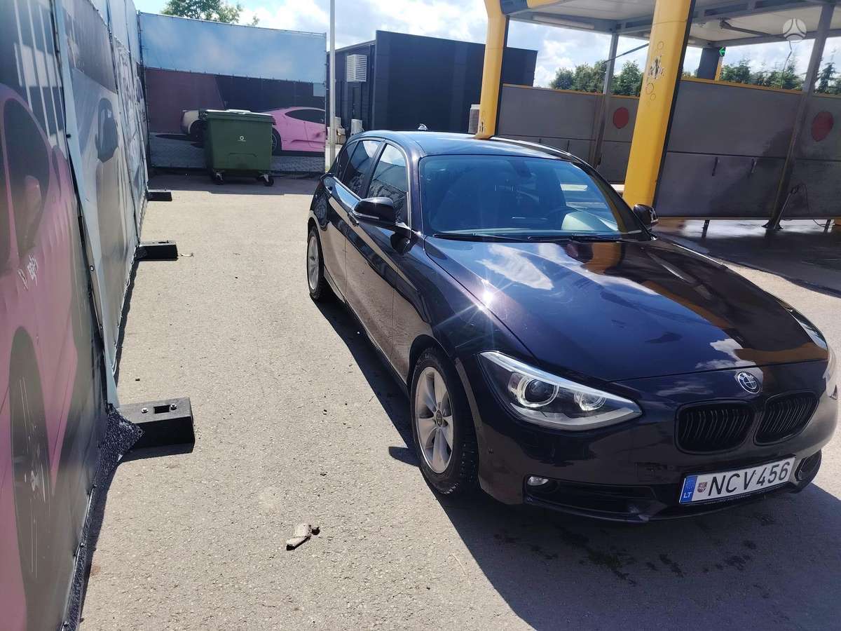 BMW 120, 2.0 l., Хэтчбек