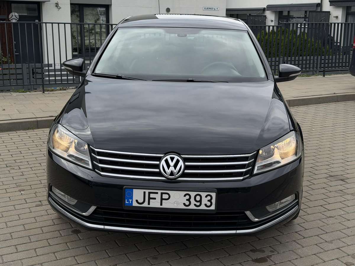 Volkswagen Passat - 7