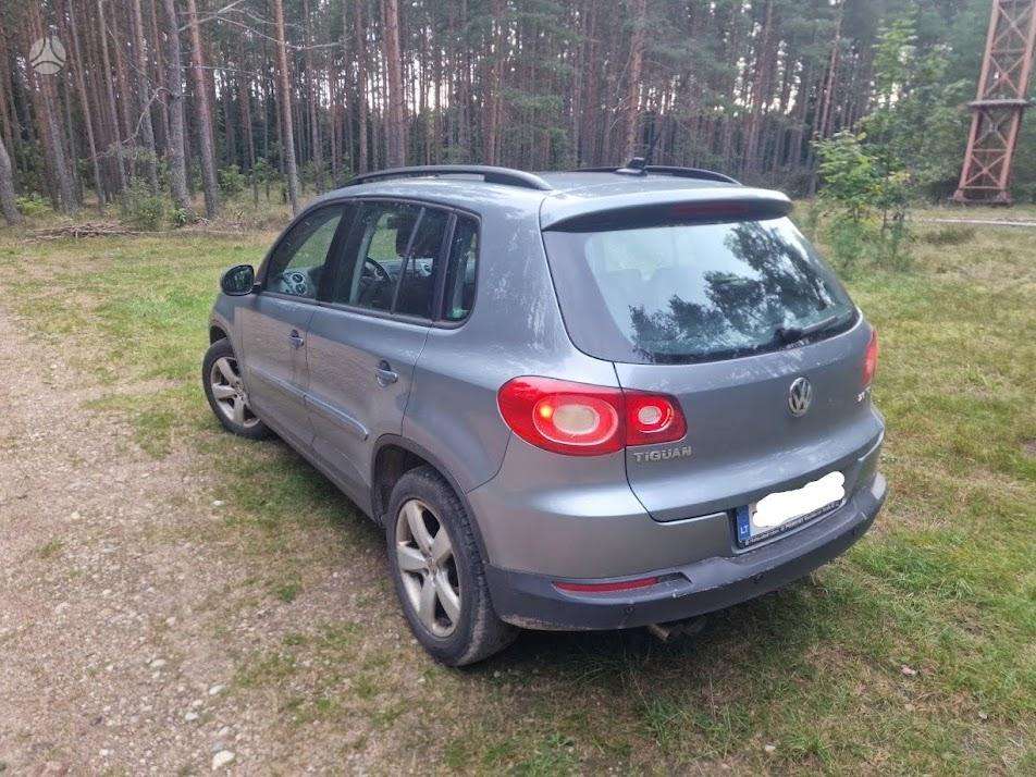Volkswagen Tiguan - 7