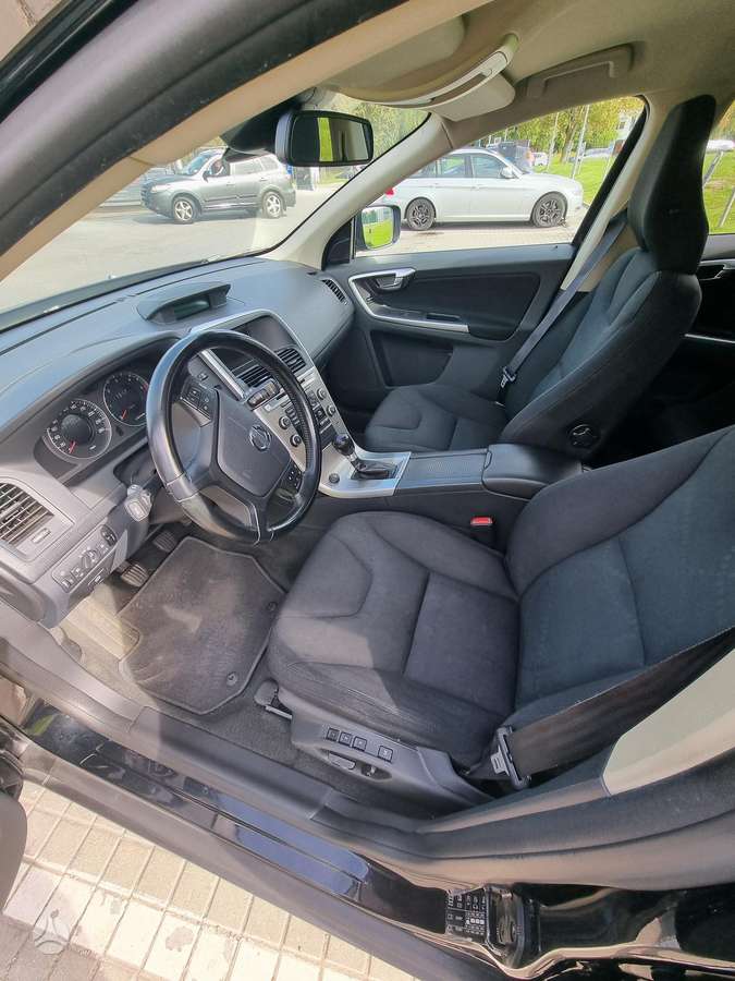 Volvo XC60 - 6