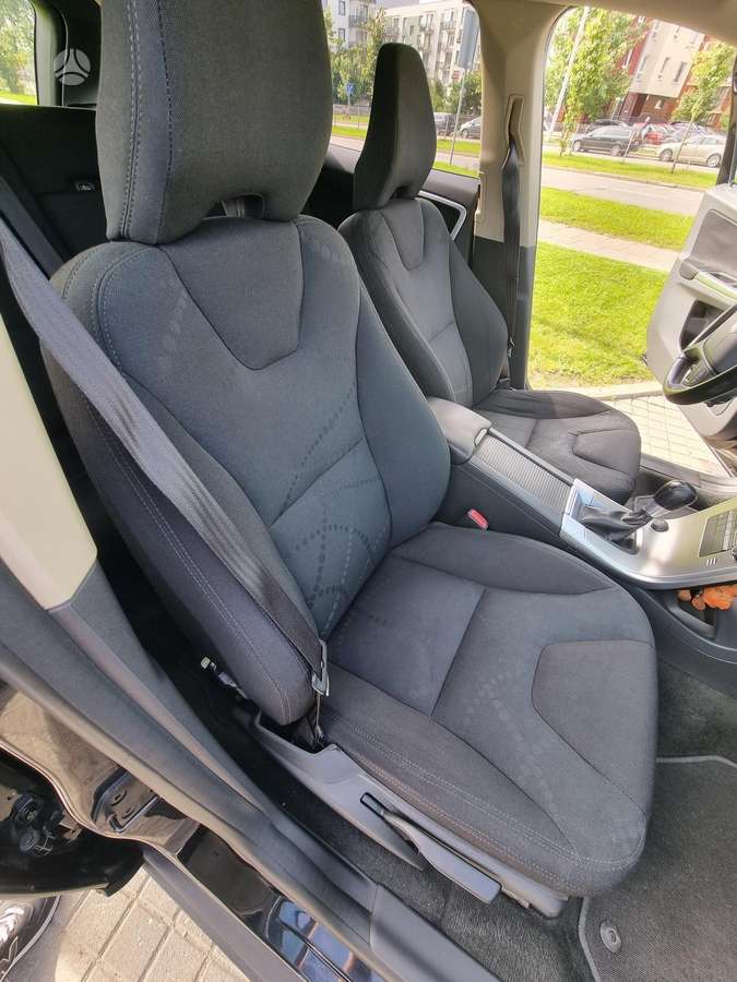 Volvo XC60 - 8