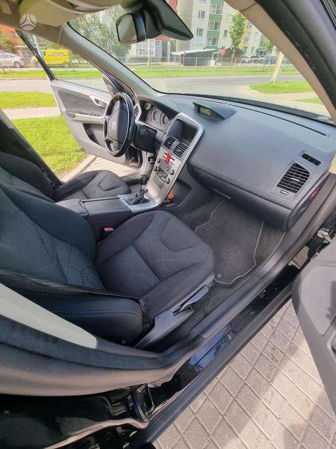 Volvo XC60 - 9