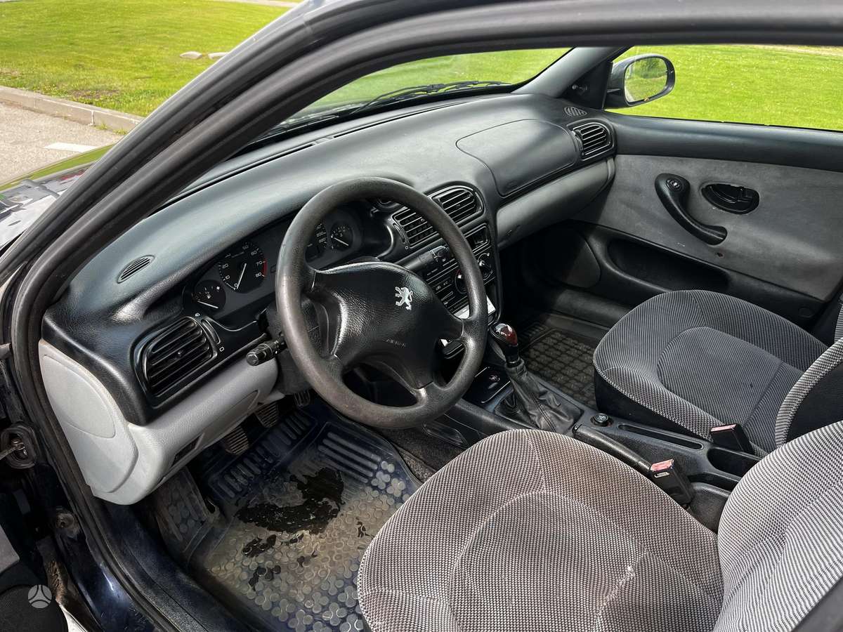 Peugeot 406 - 9