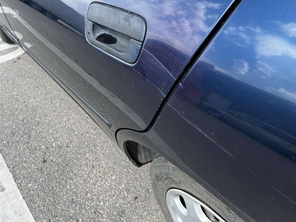 Peugeot 406 - 11
