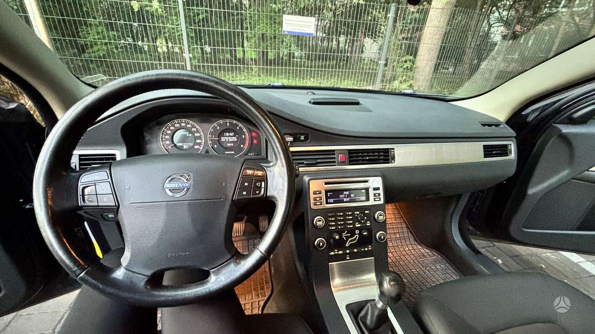 Volvo V70 - 10