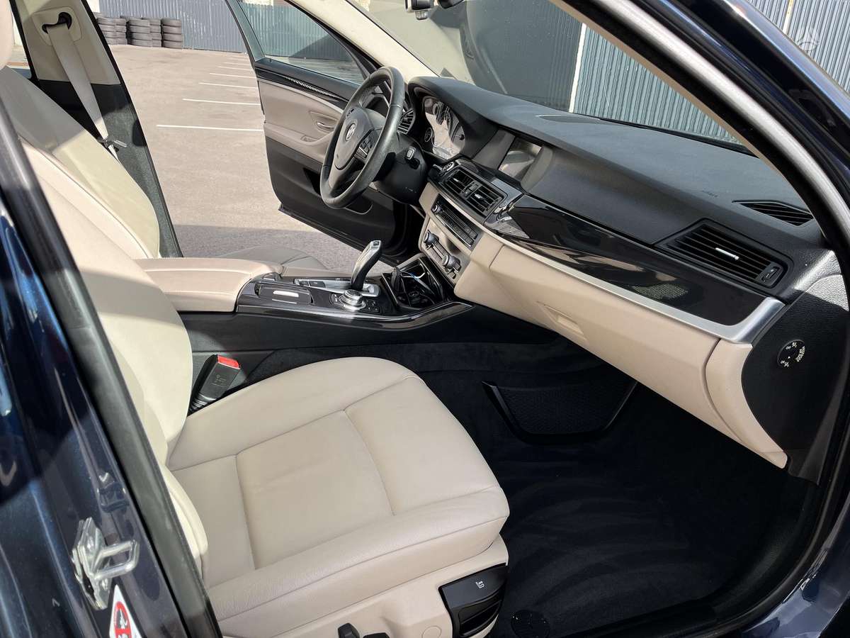 BMW 525, 2.0 l., Универсал