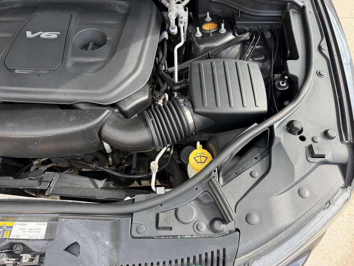Dodge Durango, 3.6 l., off-road / crossover