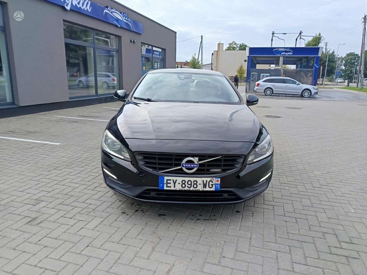 Volvo S60 - 3